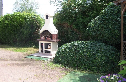 La Chapelle-aux-Choux House | Homerez - House in La Chapelle-aux-Choux