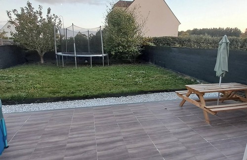 La Chapelle-en-Serval House | Homerez - House in La Chapelle-en-Serval