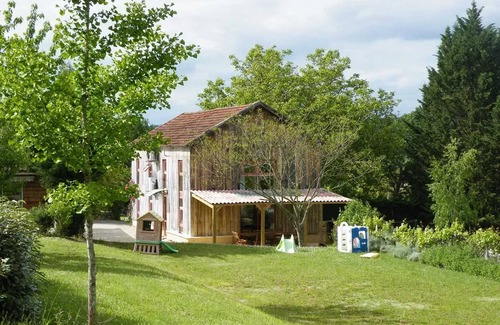 Le Buisson-de-Cadouin House | Homerez - House in Le Buisson-de-Cadouin