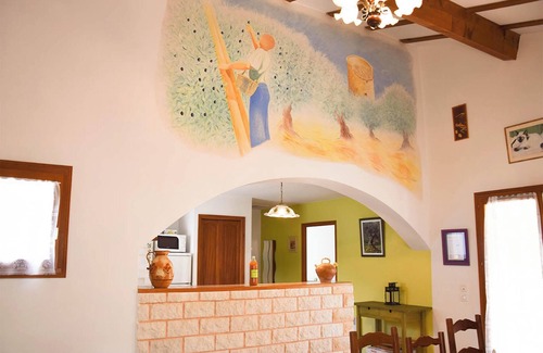 La Roche-sur-le-Buis House | Homerez - House in La Roche-sur-le-Buis