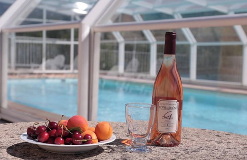 La Roche-sur-le-Buis House | Homerez - Holiday House La Roche-sur-le-Buis