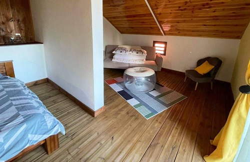 Trois-Bassins House | Homerez - House 7 km away from the beach for 3 ppl. with garden at Trois Bassins