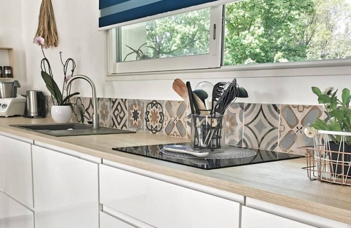 Neoules House | Homerez - House for 10 ppl. with swimming-pool, garden and terrace at Néoules