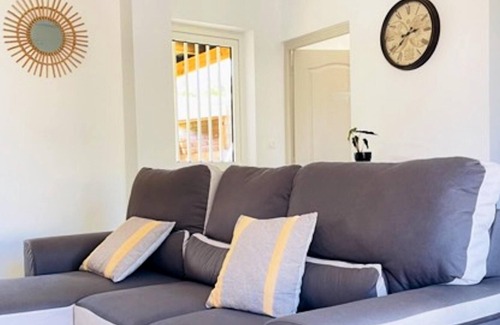 Saint-Joseph House | Homerez - House for 8 ppl. with swimming-pool and spa at Vincendo, Saint-Joseph