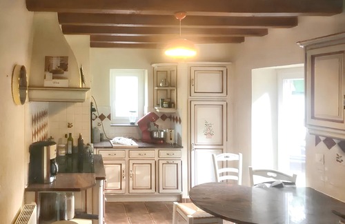 Hermival-les-Vaux House | Homerez - House in Hermival-les-Vaux.