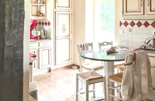 Hermival-les-Vaux House | Homerez - House in Hermival-les-Vaux.