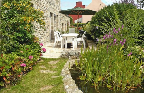 Ploudalmezeau House | Homerez - House in Ploudalmézeau