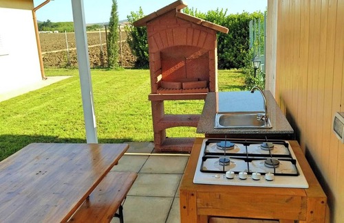 Pescia Romana House | Homerez - House in Pescia Romana