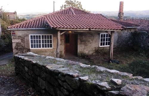 Chantada House | Homerez - House in Lugo with View