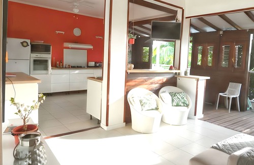Pointe-Noire House | Homerez - House in Pointe-Noire with pool