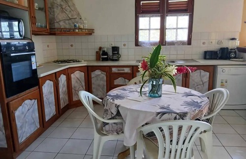 Petit-Bourg House | Homerez - House in Petit-Bourg
