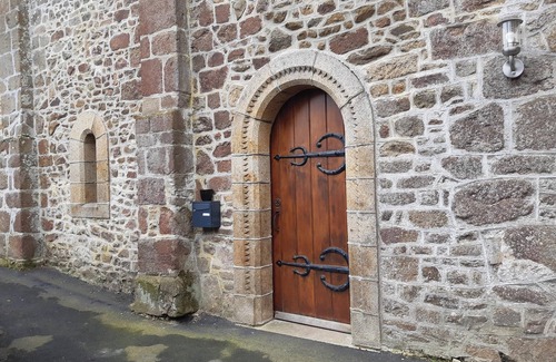 Ambrieres-les-Vallees Apartment | Homerez - Luxury Studio Ambrières