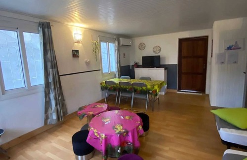 Le Carbet Apartment | Homerez - Modern sea-view apartment in Le Carbet 75 m²