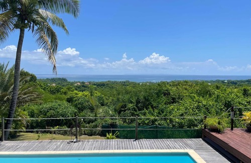 Sainte-Anne Villa | Homerez - Modern villa with pool in Sainte-Anne 154 m² sea view