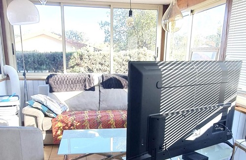 La Rouviere House | Homerez - Nice bungalow 4 km away from the beach for 4 ppl. with shared pool