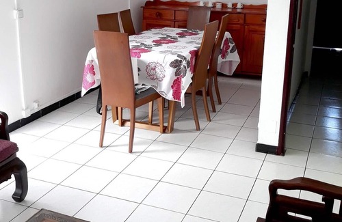 Saint-Denis Apartment | Homerez - Nice appartement for 2 ppl. at Saint-Denis