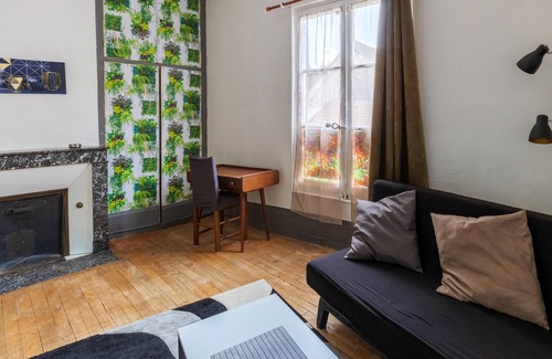 Sens Apartment | Homerez - Nice appartement for 2 ppl. at Sens