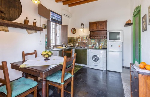 Avola House | Homerez - Nice house 2 km away from the beach for 4 ppl. with garden at Avola