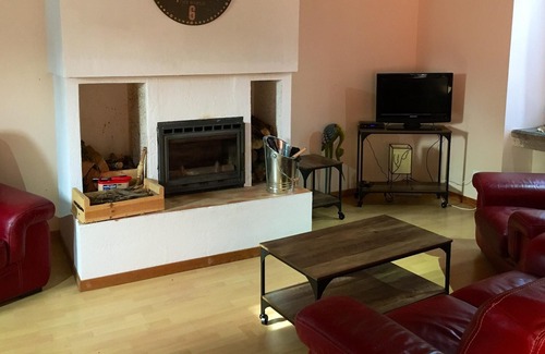Les Martys House | Homerez - Nice house for 5 ppl. with terrace at Les Martys