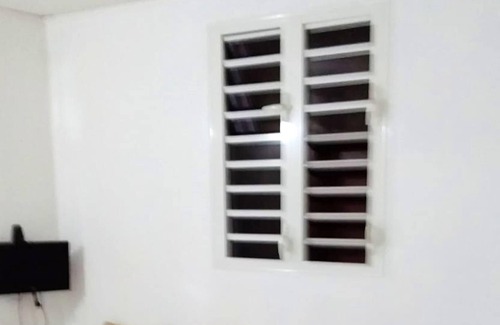 Les Mangles House | Homerez - Nice house with garden and terrace & Wifi