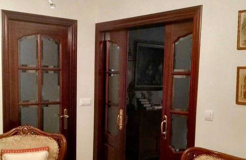 Este-Alcosa-Torreblanca Apartment | Homerez - Spacious appartement for 6 ppl. with jacuzzi at Sevilla