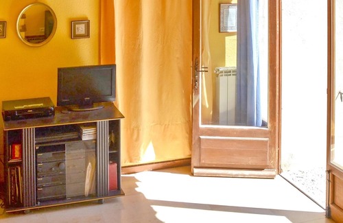 Cucuron House | Homerez - Spacious house for 8 ppl. with swimming-pool and terrace at Cucuron