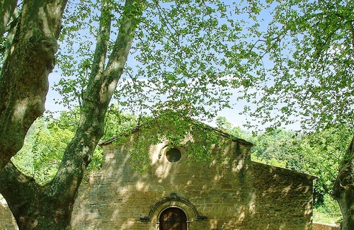 Cucuron House | Homerez - Spacious house for 8 ppl. with swimming-pool and terrace at Cucuron