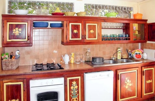 Le Diamant Villa | Homerez - Spacious Villa in Diamond with Private Pool