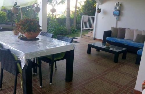 Le Tampon Villa | Homerez - Villa 14 km away from the beach for 4 ppl. with swimming-pool