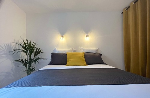 Bargemon Villa | Homerez - Villa for 12 ppl. with swimming-pool, garden and terrace at Bargemon