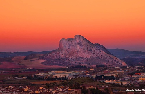 Antequera Villa | Homerez - Villa for 13 ppl. with swimming-pool, garden and terrace at Antequera
