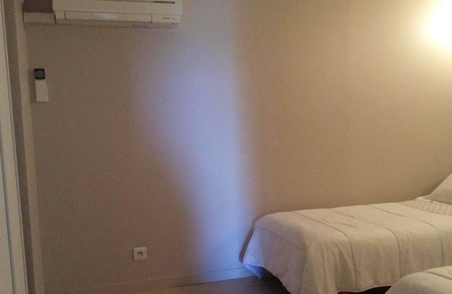 La Turbie Villa | Homerez - Villa for 6 ppl. with swimming-pool, garden and terrace at La Turbie