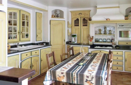 Vaison-la-Romaine Villa | Homerez - Villa in Vaison-la-Romaine