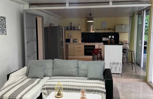 Goyave Villa | Homerez - Villa in Goyave with Pool