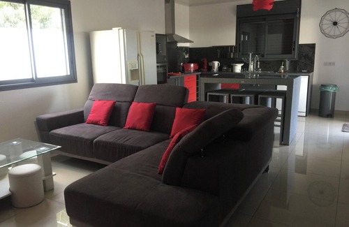 Saint-Louis Villa | Homerez - Villa in Saint-Louis