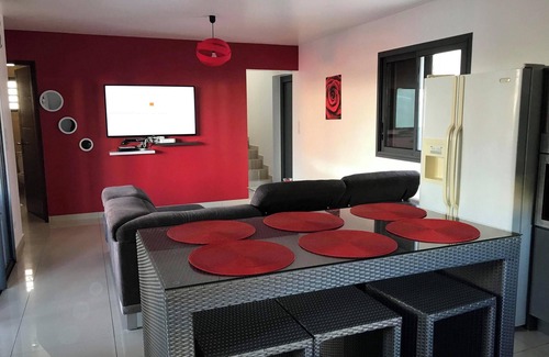 Saint-Louis Villa | Homerez - Villa in Saint-Louis