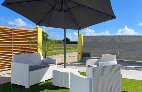 Saint-Francois Villa | Homerez - Villa Saint-François