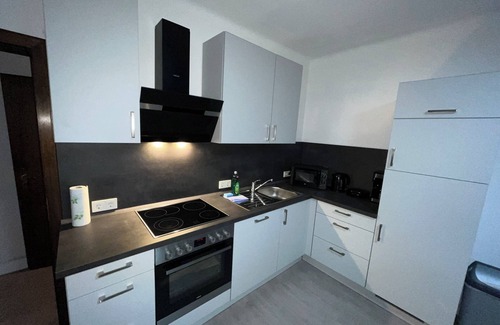 Bergisch Gladbach Apartment | HomesNRW - Trade fair/City 2.OG