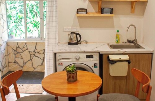 Hoan Kiem Apartment | Homestay @2bed @1sofabed @Cozy @Old quarter @Quiet @Hoan Kiem lake @Hoa Lo