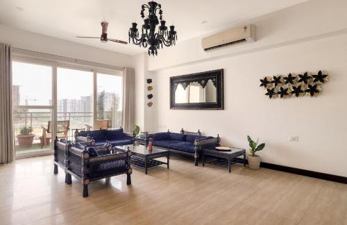 Chandigarh Apartment | Homestay 3 Bhk Apartment with balcony Near Chandigarh Airport IT city Mohali