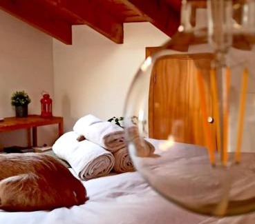 Aljezur House | Homestay Attic Private Bedroom