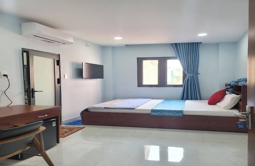 District 3 Hotel | Homestay BNB