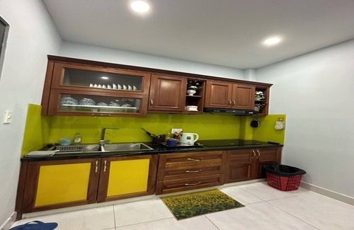 District 3 Hotel | Homestay BNB