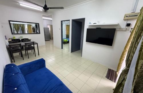 Kuala Kangsar House | Homestay Cikgu Iqa (Muslim)