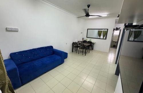 Kuala Kangsar House | Homestay Cikgu Iqa (Muslim)