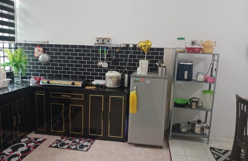 Seri Manjung House | Homestay NUANI Manjung