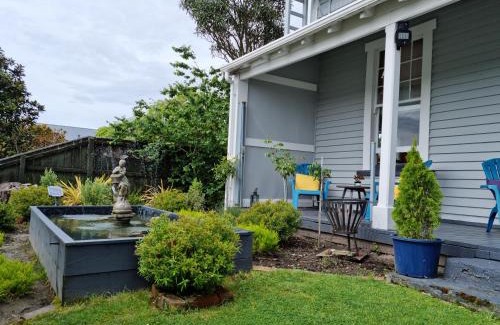 Westport House | Homestay On Queen