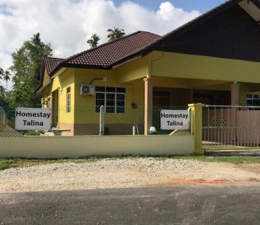 Kampung Pengkalan Maras House | Homestay Talina