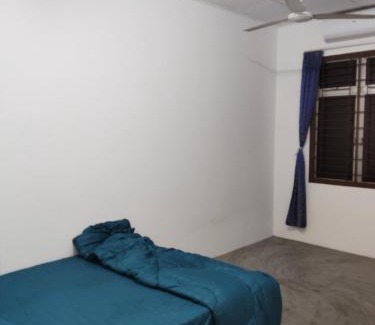 Kluang House | Homestay Taman Makmur