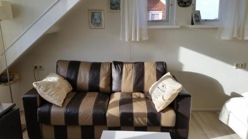 Den Burg House | Homestay Texel